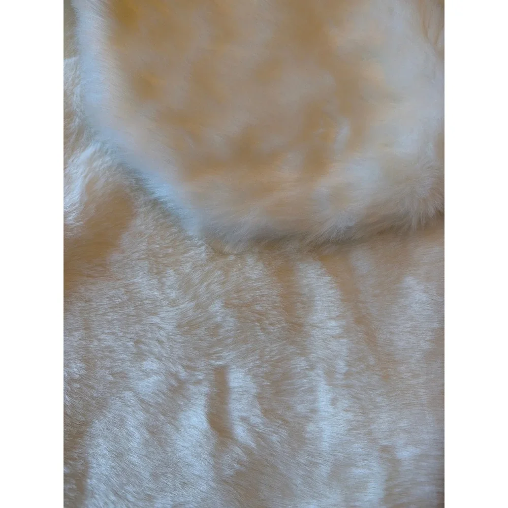 Luxurious White Faux Fur‎ Scarf Satin Lined Winter Wrap Shawl Evening Accessory